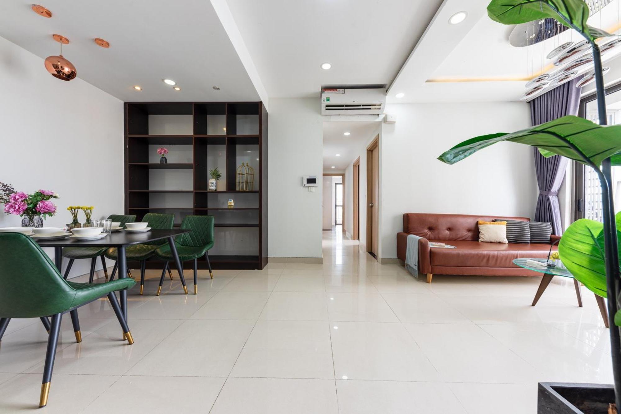 Henry - Rivergate Infinity Pool Apartment Ho Chi Minh City