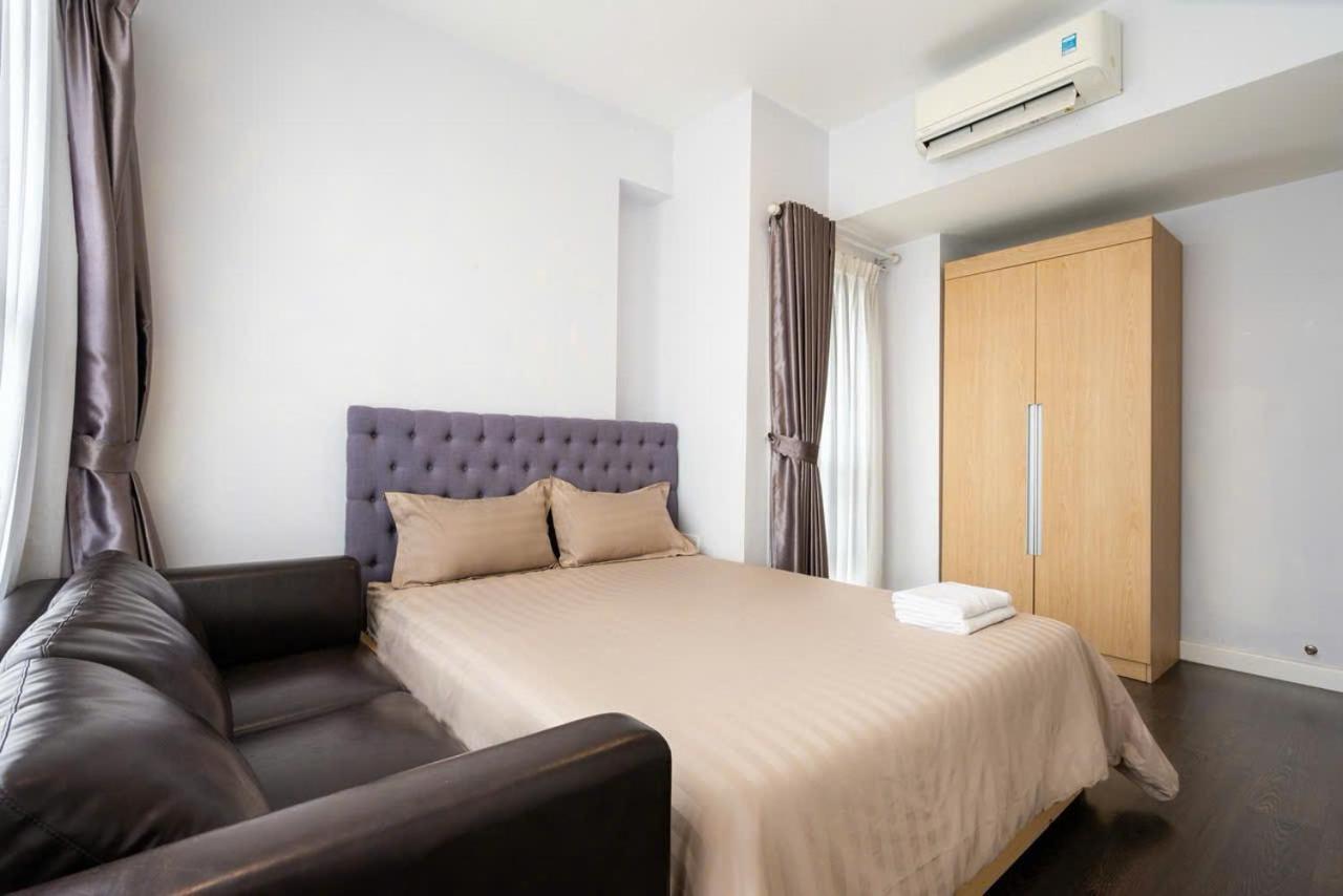 Henry - Rivergate Infinity Pool Apartment Ho Chi Minh City